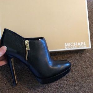 Michael Kors bootie